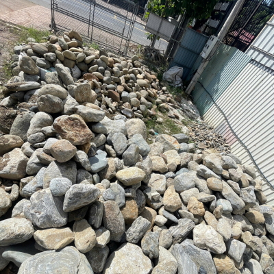 ĐÁ CUỘI SÂN VƯỜN – VẬT LIỆU TRANG TRÍ TỰ NHIÊN, TẠO KHÔNG GIAN XANH SANG TRỌNG